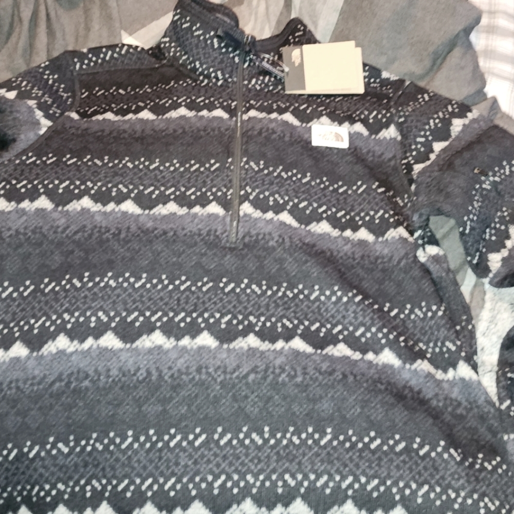 North Face Quarter Zip